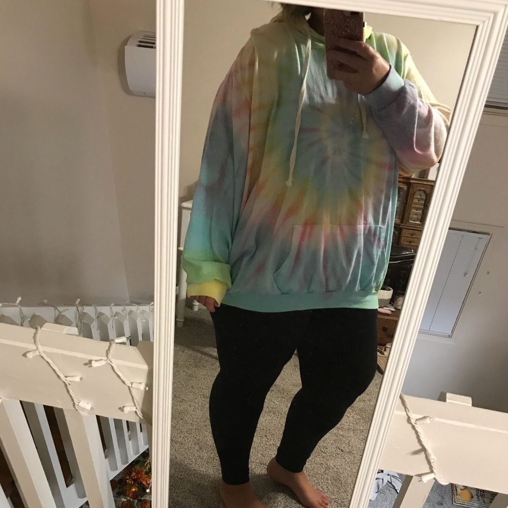 Oversized Tie-Dye Hoodie